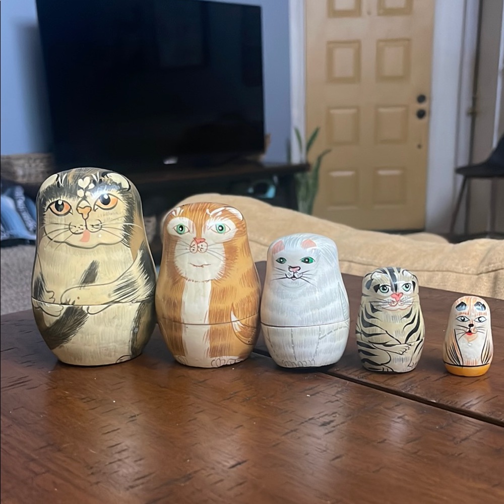 Set of Cat Nesting Dolls Vintage Wooden